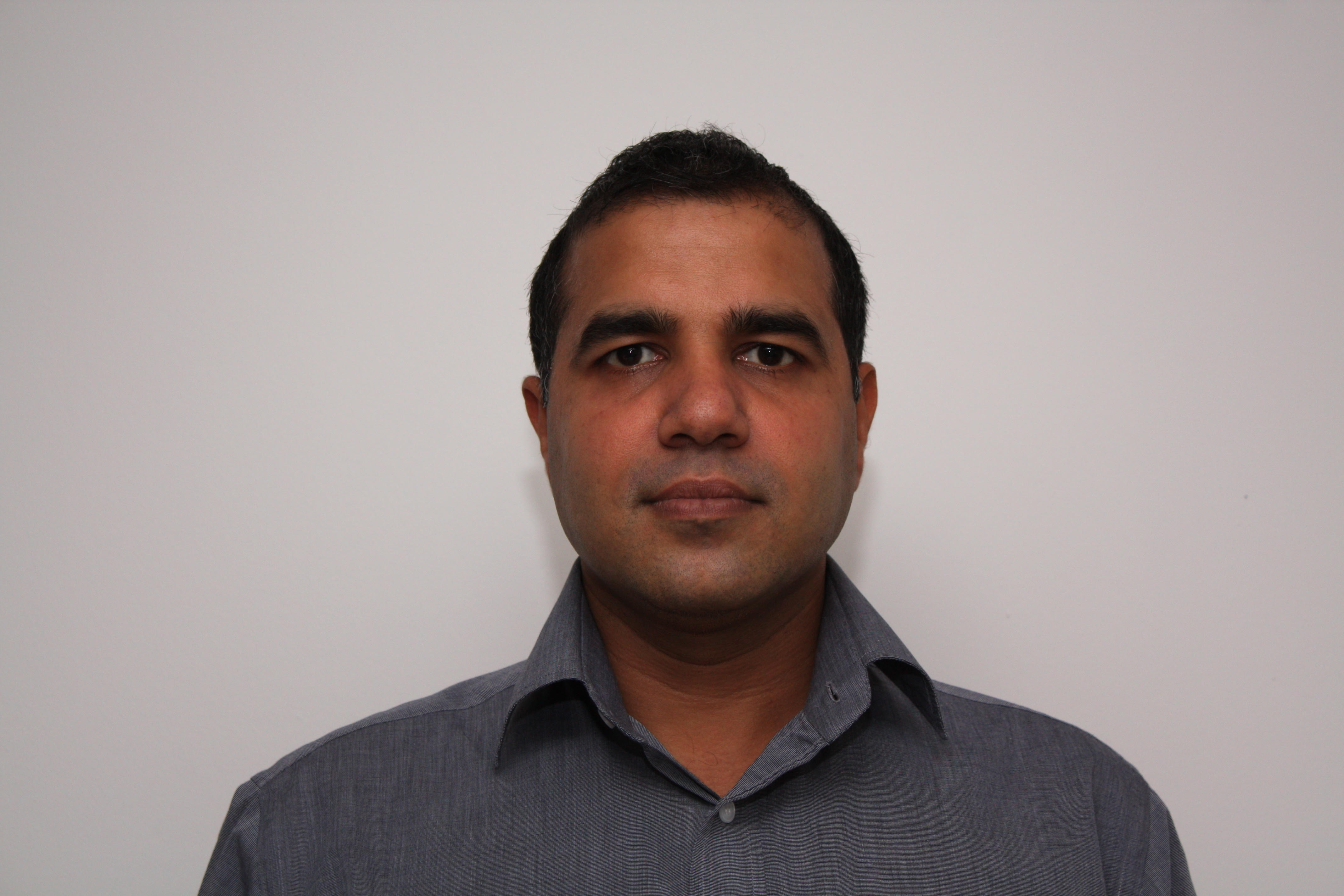 Manisha Sachdeva Dr.Manish Sachdeva - SRG Hospital